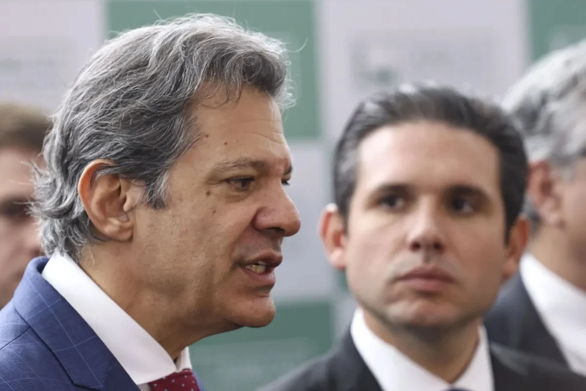 Hugo Motta rebate Haddad e defende PL Antifacção: “Narrativa falsa” enfraquece combate ao crime organizado